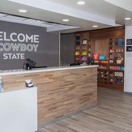 Hampton Inn & Suites Riverton Bagian luar foto