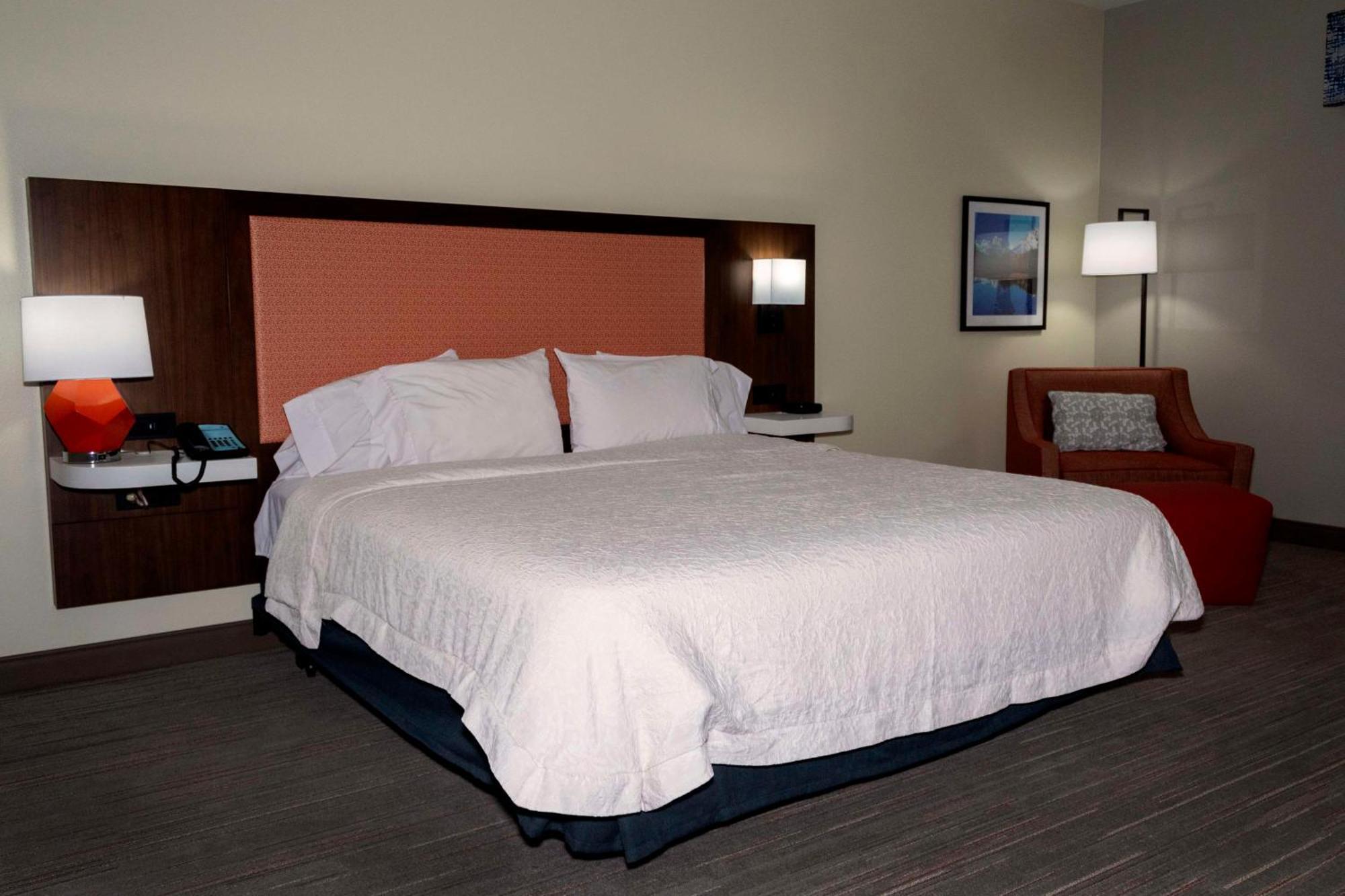 Hampton Inn & Suites Riverton Bagian luar foto
