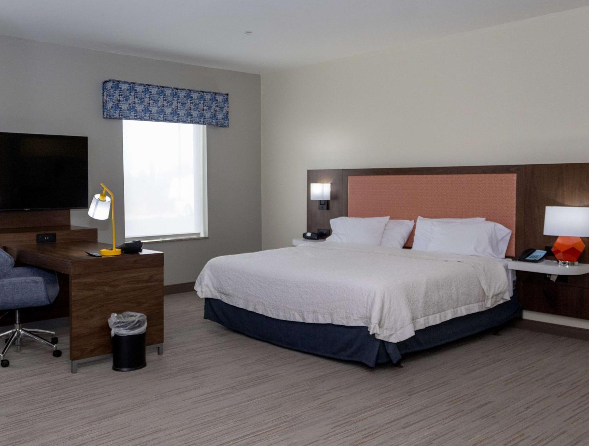 Hampton Inn & Suites Riverton Bagian luar foto